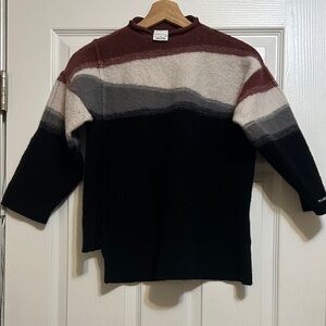 Women’s XXL Yoga Nike Sweater